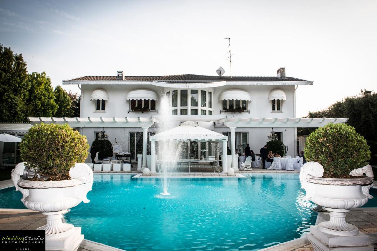 Villa Patrizia Magnago Eksteriør bilde