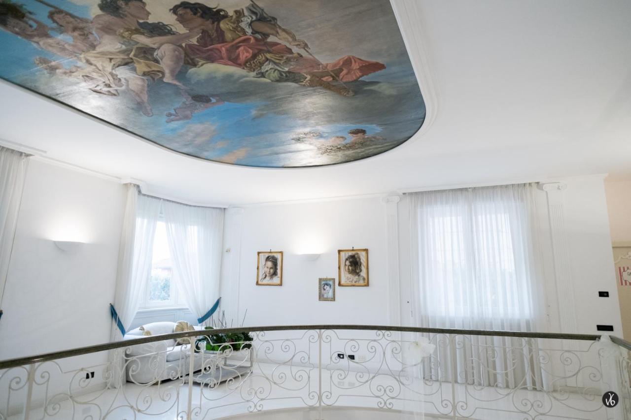 Villa Patrizia Magnago Eksteriør bilde